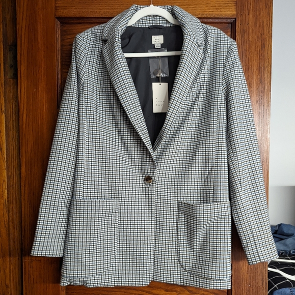 a new day Jackets & Blazers - NEW W TAGS • A New Day Plaid Blazer • M